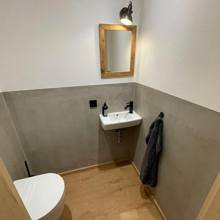 Stadl Lodge Hinterstein - Skipass im Winter und Bergbahnen im Sommer inklusive - Apartment mit 2 Schlafzimmern und Bergblick - 10