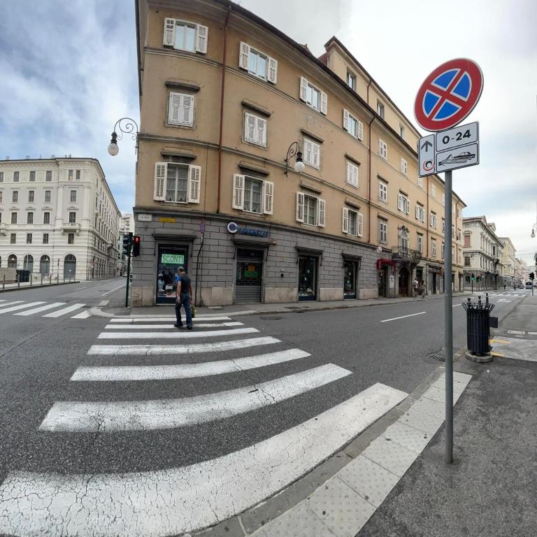 Roma17 - Appartamento con 1 Camera da Letto - 2