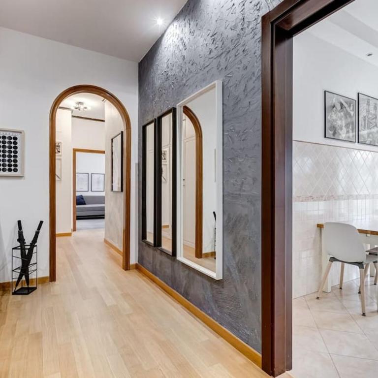 BDC - Rome, Open City! 3-BDR! - Apartment mit 2 Schlafzimmern - 34