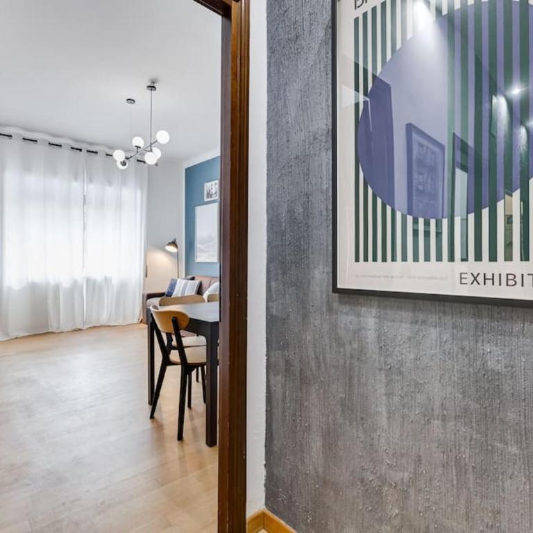 BDC - Rome, Open City! 3-BDR! - Apartment mit 2 Schlafzimmern - 60