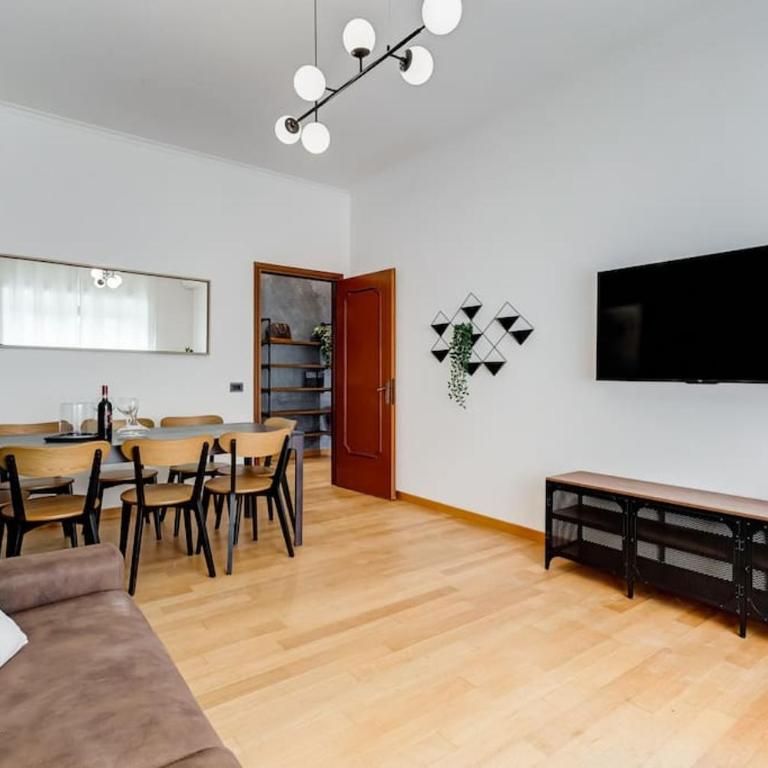 BDC - Rome, Open City! 3-BDR! - Apartment mit 2 Schlafzimmern - 70