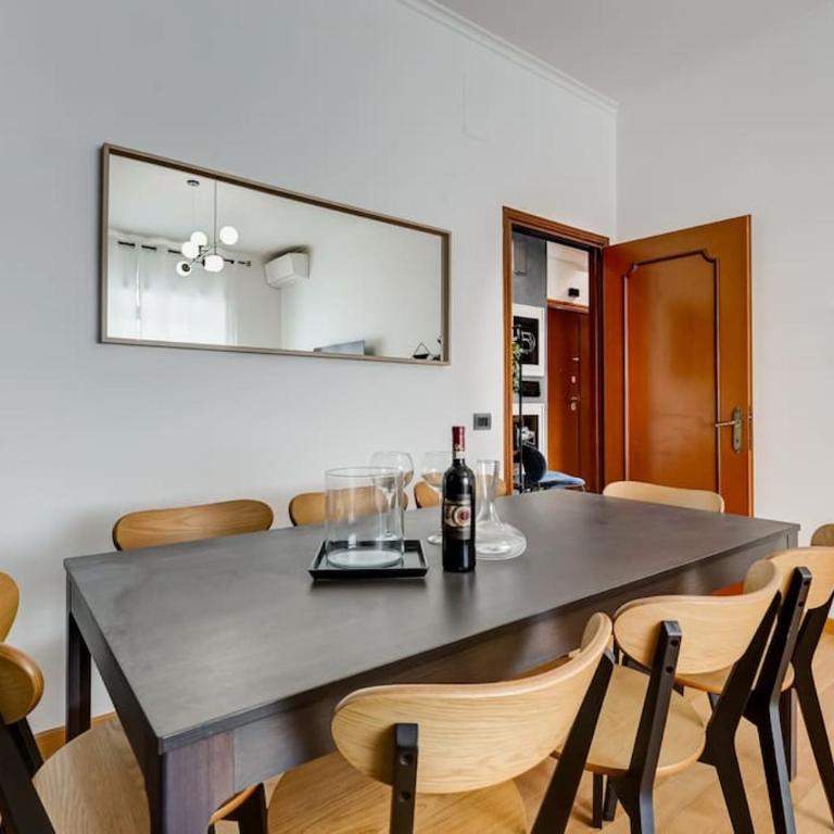 BDC - Rome, Open City! 3-BDR! - Apartment mit 2 Schlafzimmern - 75