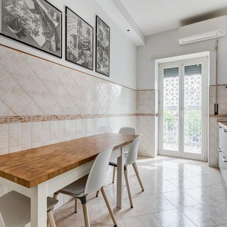 BDC - Rome, Open City! 3-BDR! - Apartment mit 2 Schlafzimmern - 86