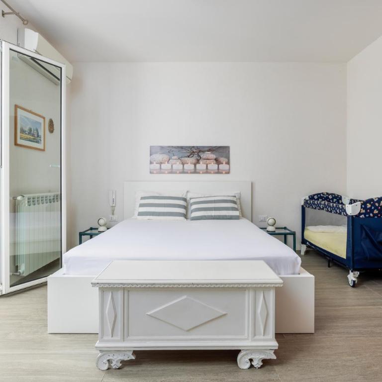Villa Bonifato alloggo a uso turistico vista sulle campagne e sul mare siciliano - Villa - 24