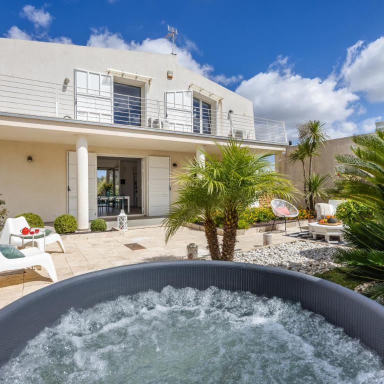 Villa Bonifato alloggo a uso turistico vista sulle campagne e sul mare siciliano - Villa - 56