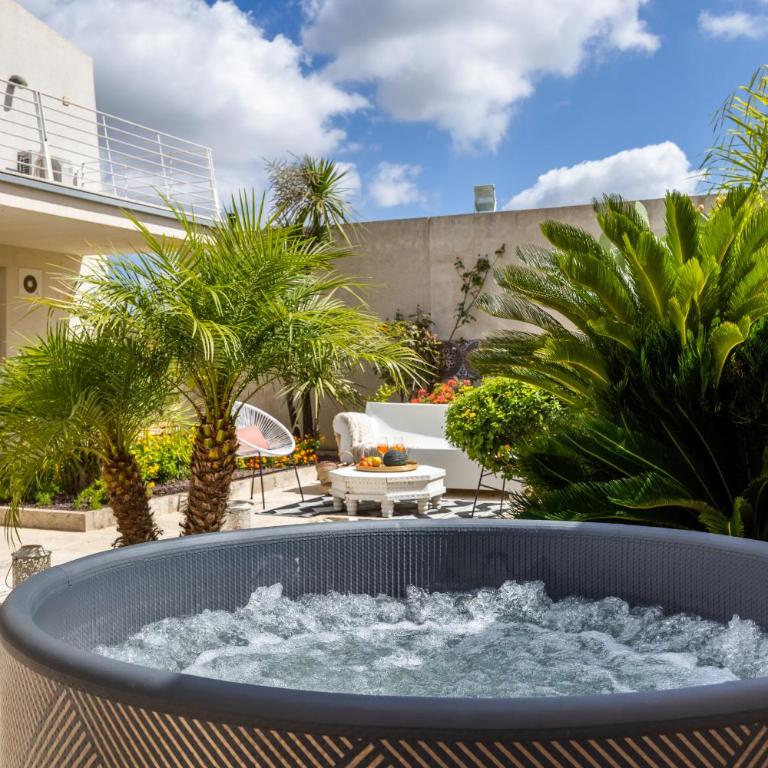 Villa Bonifato alloggo a uso turistico vista sulle campagne e sul mare siciliano - Villa - 54