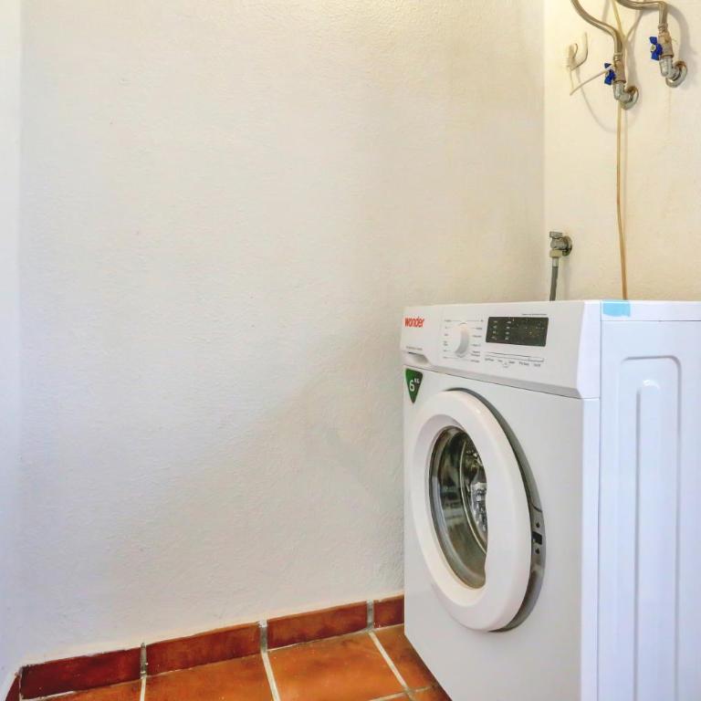 Minerva - Two-Bedroom House - 28