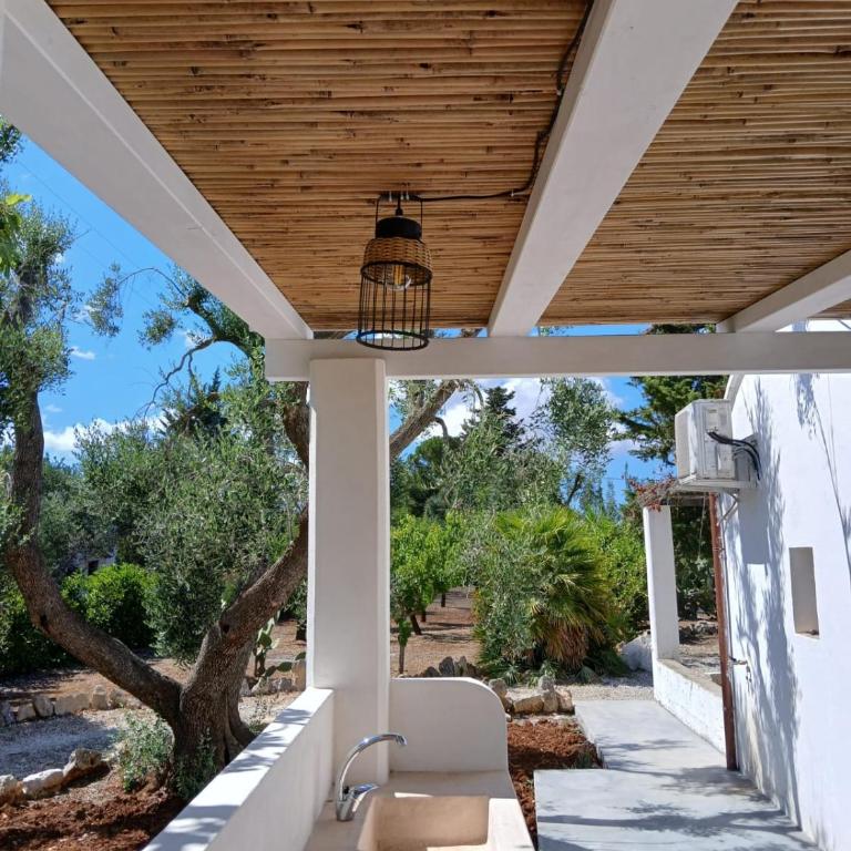 L'ANNAMARCO private storical Trullo and Property with large & nice swiming-pool - Two-Bedroom Villa - 12