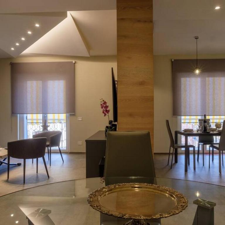 Caruso luxury Apartment - Appartamento con 3 Camere da Letto e con Balcone - 16