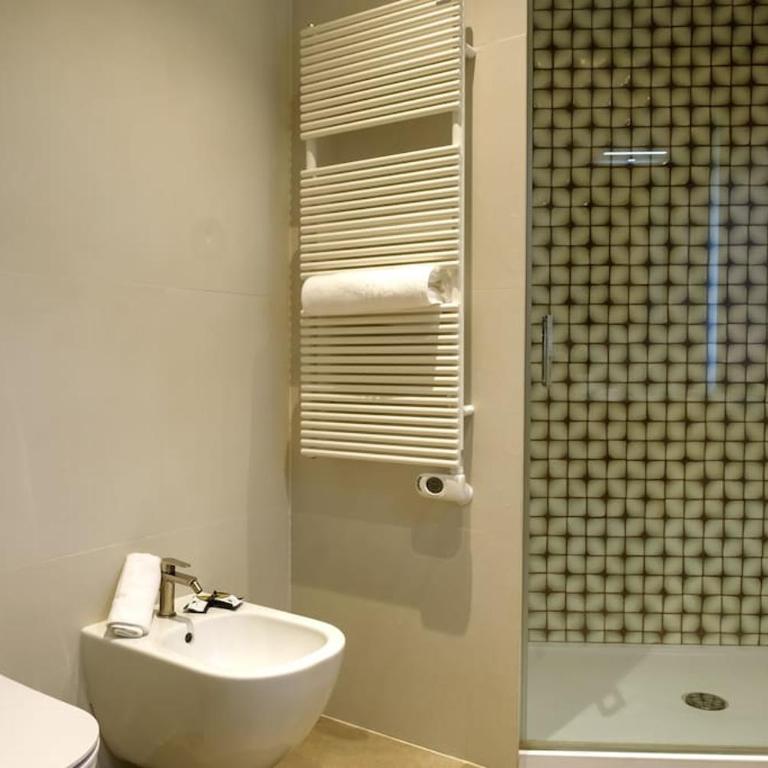 Caruso luxury Apartment - Appartamento con 3 Camere da Letto e con Balcone - 32