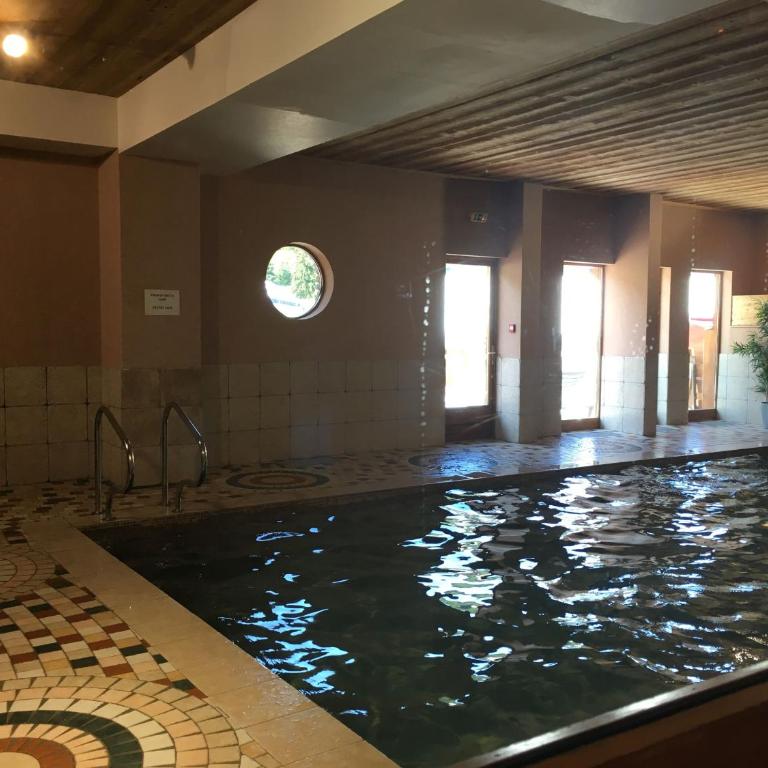 Superbe appartement 8 personnes au pied des pistes - Appartement - 23