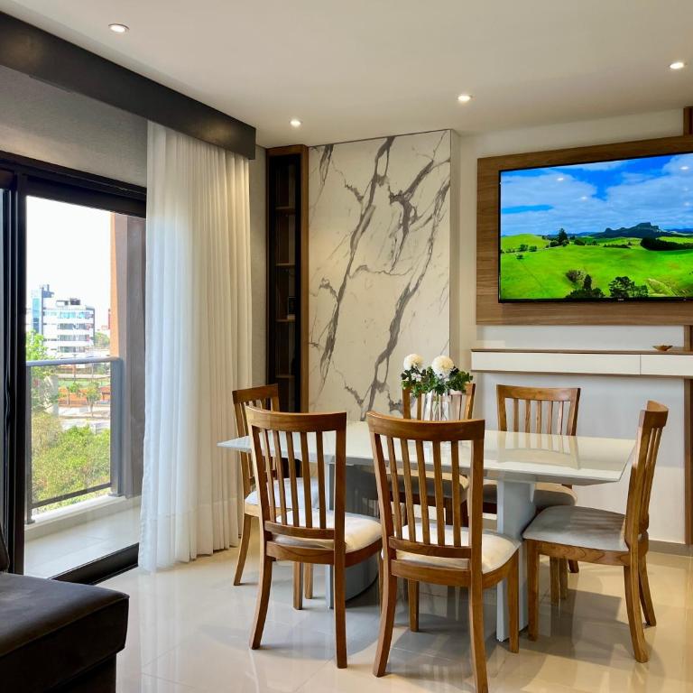 Tu refugio con estilo y vistas - Two-Bedroom Apartment - 1
