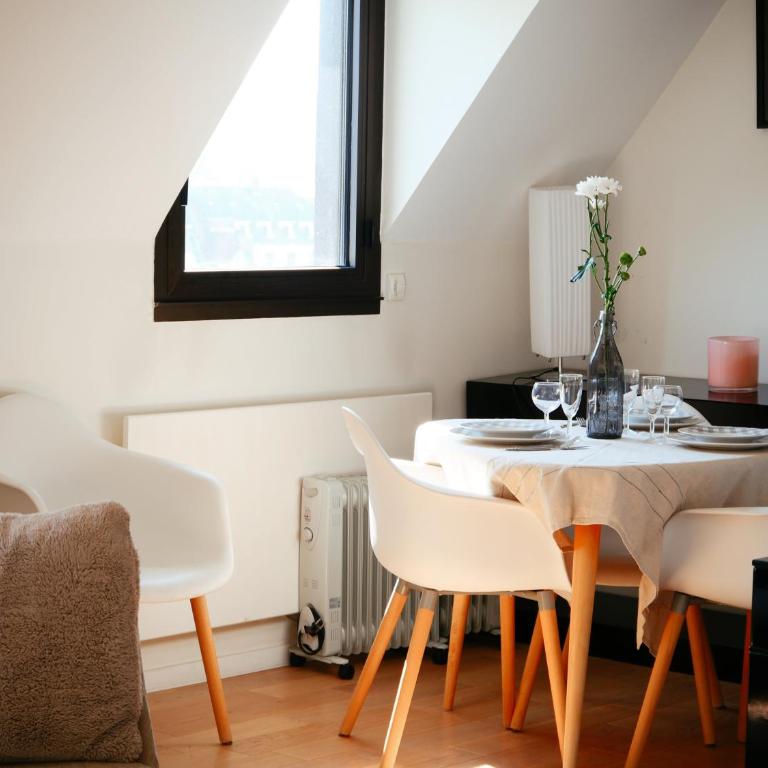 Duplex de charme avec balcon en plein centre de Deauville - Appartamento con 1 Camera da Letto - 2