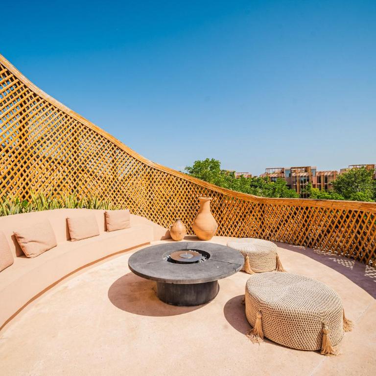 Divine 2BR w Pool Gym Yoga Classes Restaurant - One-Bedroom Apartment - 57