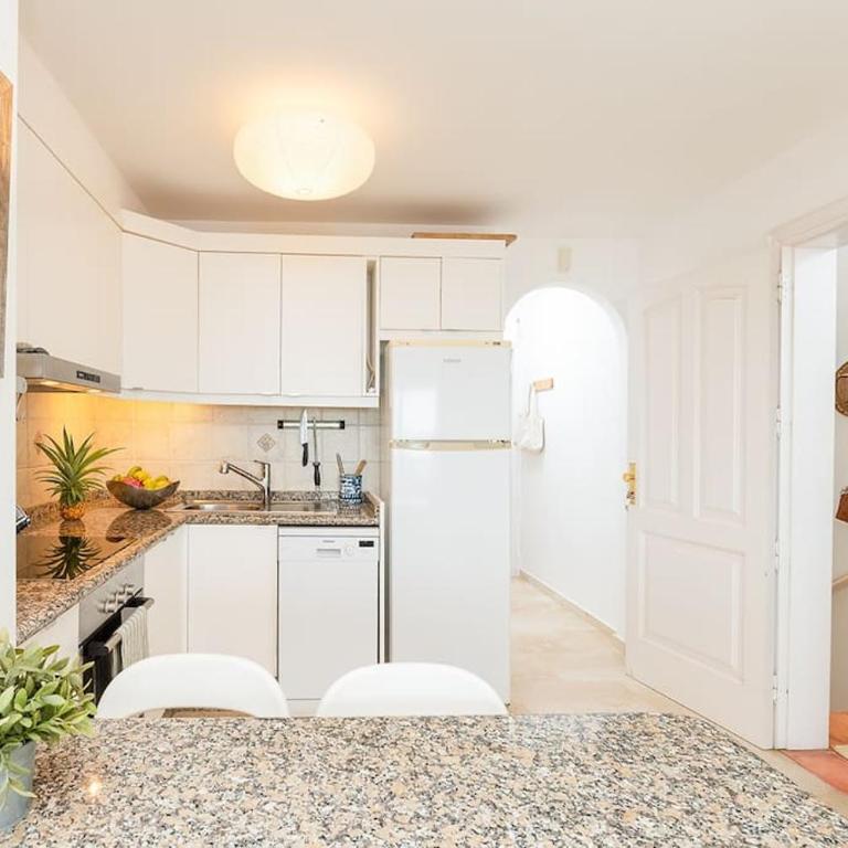 Seaview Luxury Relax, Private terrace, La Caleta - One-Bedroom Apartment - 36