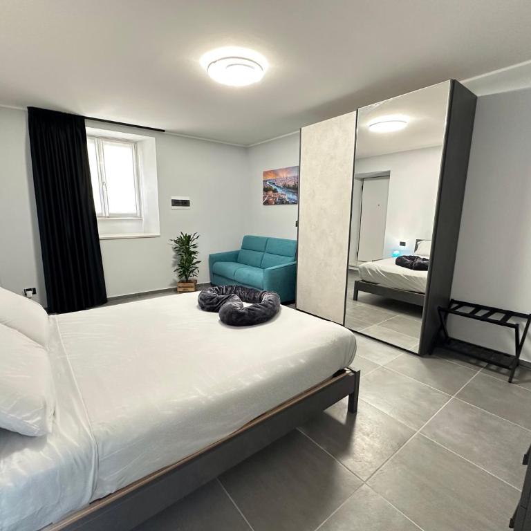 42 Ème - Double Room with Private Bathroom - 1