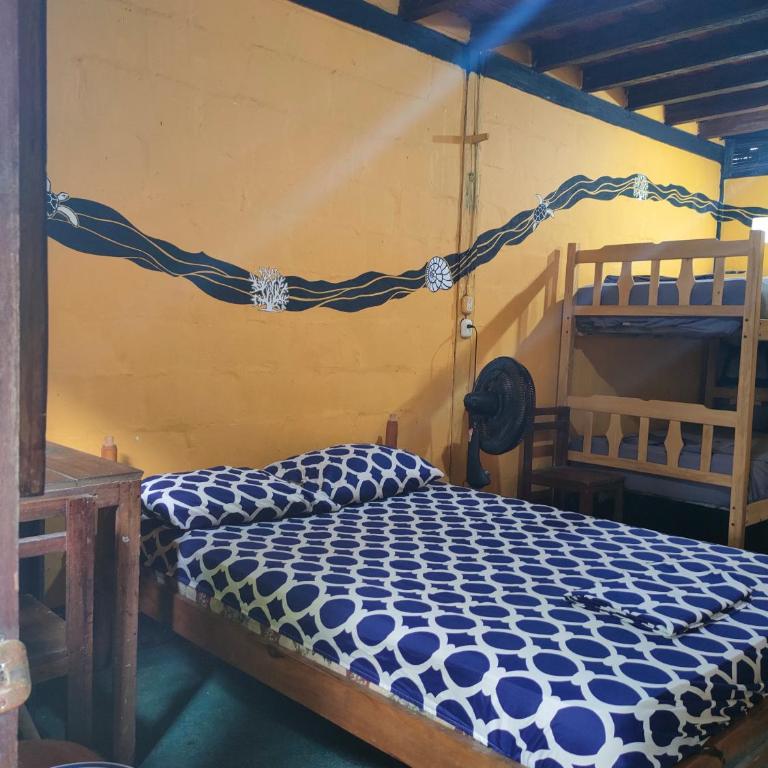 Al Carajo House Backpackers Host - Habitación Cuádruple con baño privado - 7