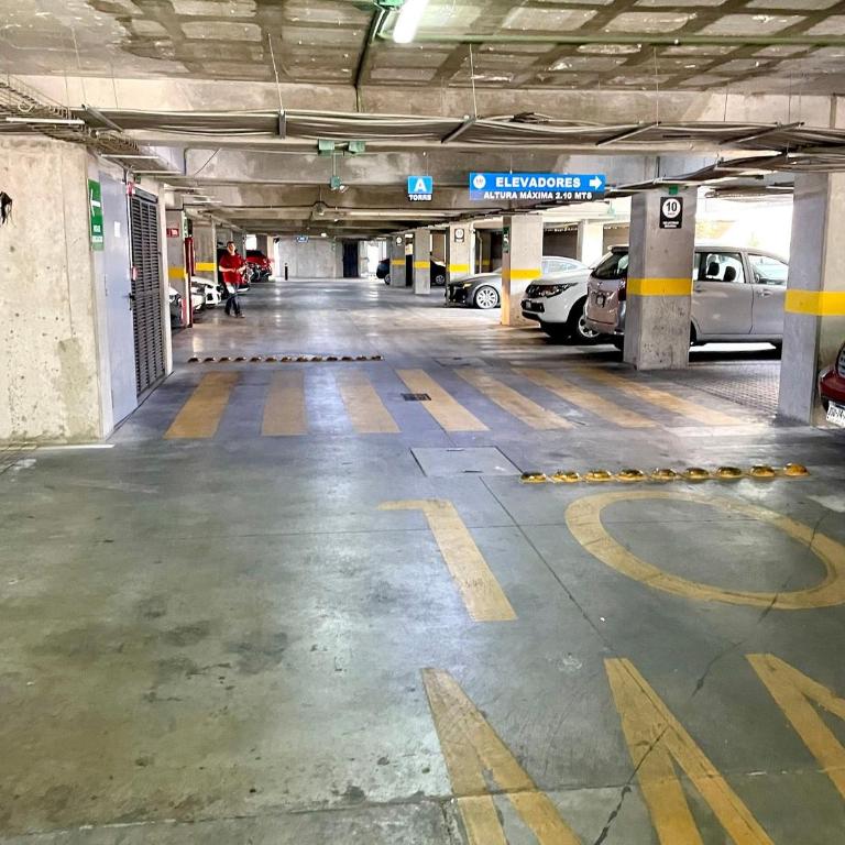Nuevo, Zona chapultepec, preciosa vista, piso 19 - Apartamento de 2 dormitorios - 30