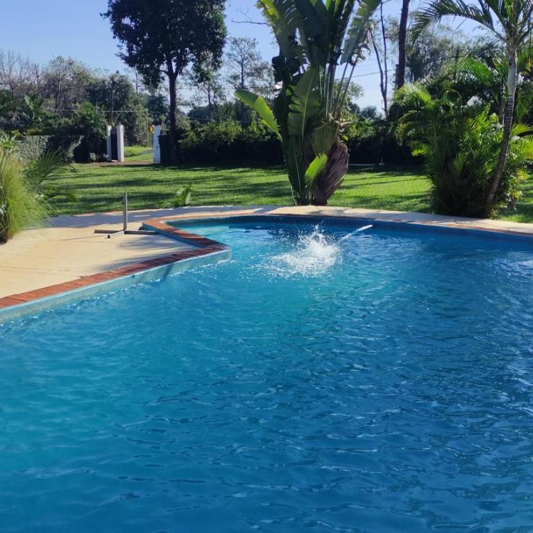 " Casa quinta "San Bernardo" Con Pileta y amplio jardín - Casa - 48