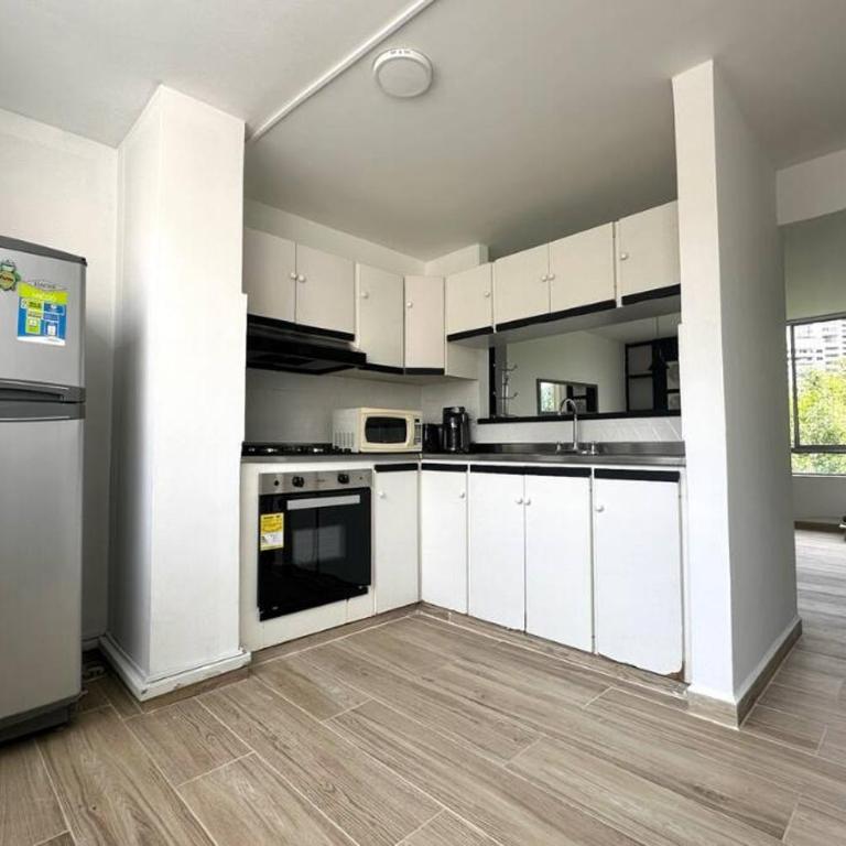 Charm of Las Palmas - Two-Bedroom Apartment - 9