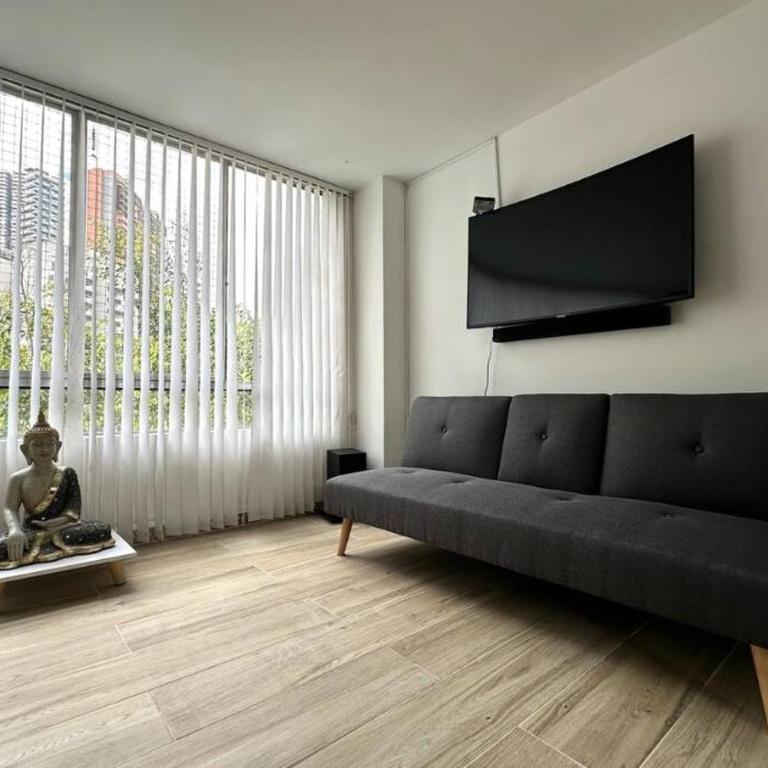 Charm of Las Palmas - Two-Bedroom Apartment - 14