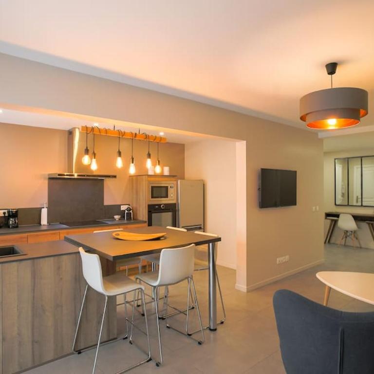 Superbe 2 pièces 56m2 rénové centre ville Negresco - Appartement 1 Chambre - 7