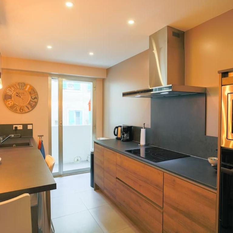 Superbe 2 pièces 56m2 rénové centre ville Negresco - Appartement 1 Chambre - 15
