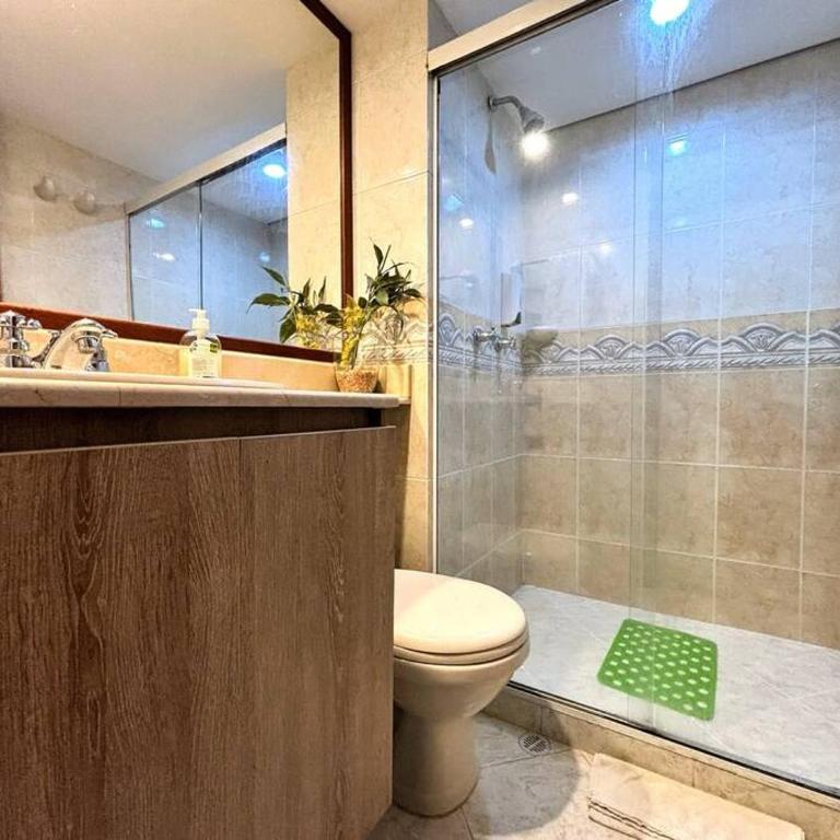 Serene Laureles - Three-Bedroom Apartment - 20