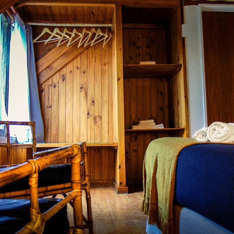 Constantino Hostel by lo de Guille - Habitación Cuádruple Deluxe - 3