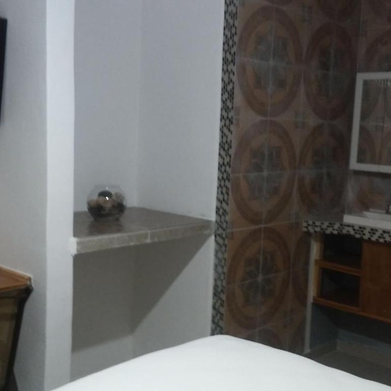 Buenos Días Guest House - Basic Room - 9