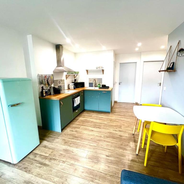 Les quais, Vue fleuve, Proche Gare & Parking Privé - Appartement 1 Chambre - 4