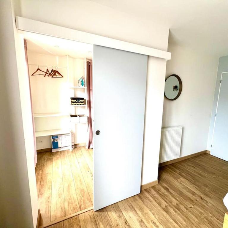 Les quais, Vue fleuve, Proche Gare & Parking Privé - Appartement 1 Chambre - 12