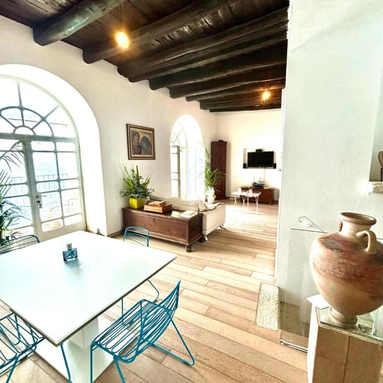 S'O Suites Tropea - Three-Bedroom Apartment with Ocean View - 9