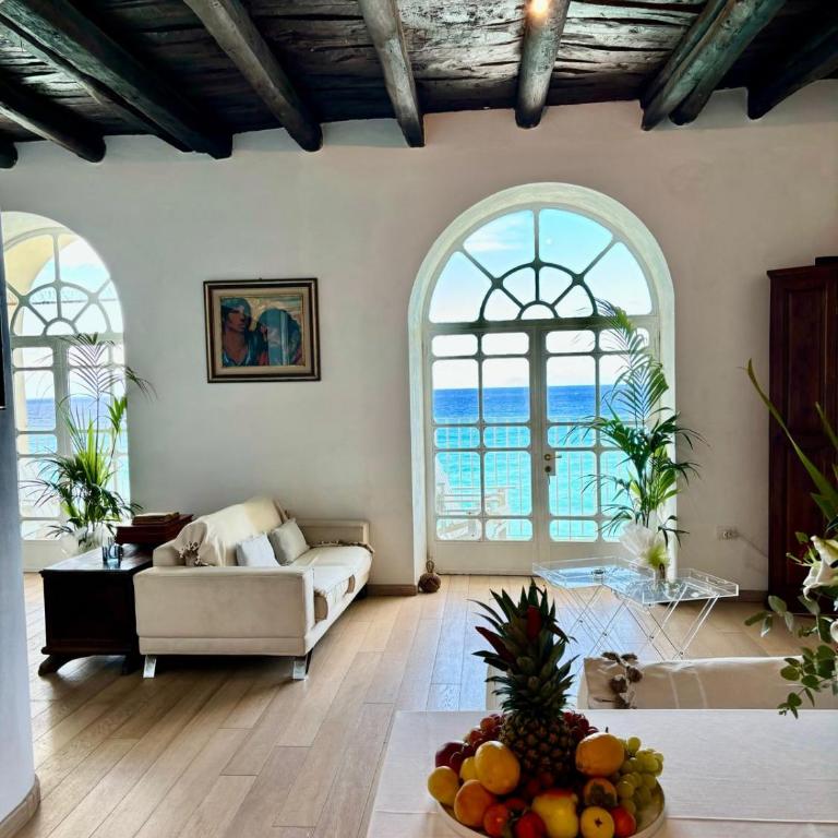 S'O Suites Tropea - Three-Bedroom Apartment with Ocean View - 11