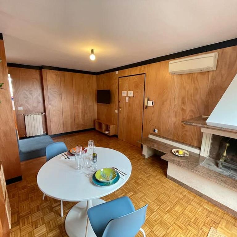 Villa Bonelli Penthouse - Monolocale con Balcone - 1