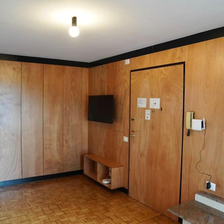 Villa Bonelli Penthouse - Monolocale con Balcone - 2