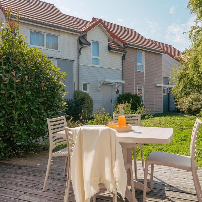 Résidence Pierre & Vacances Le Domaine du Bois de la Grée - Maison 1 Chambre avec Terrasse (4 Personnes) - 4