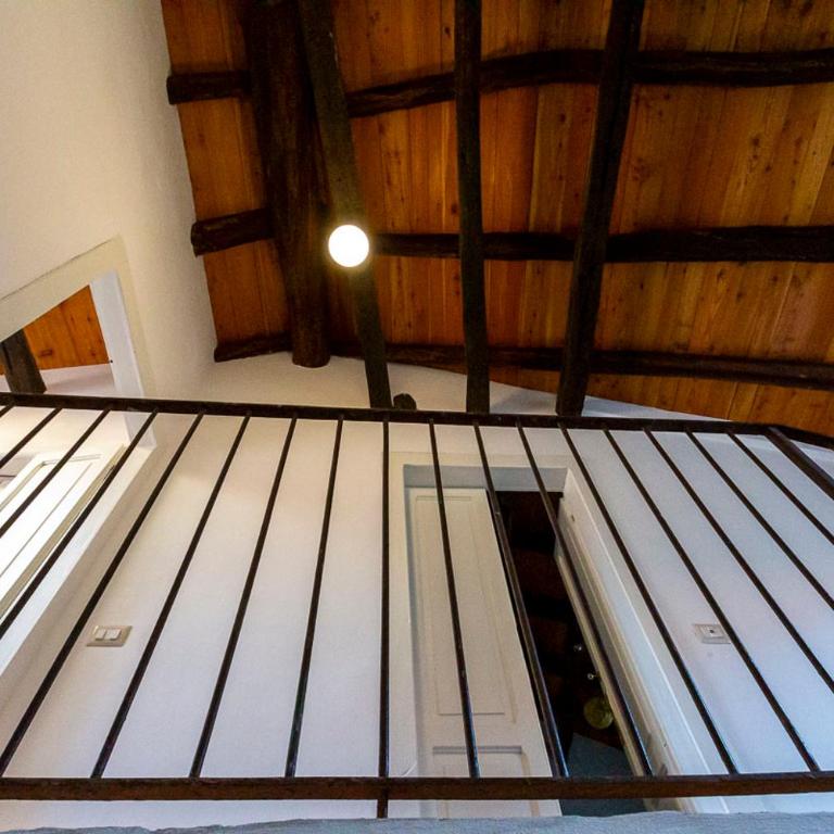 Elicriso Apartment - Two-Bedroom Apartment - 14