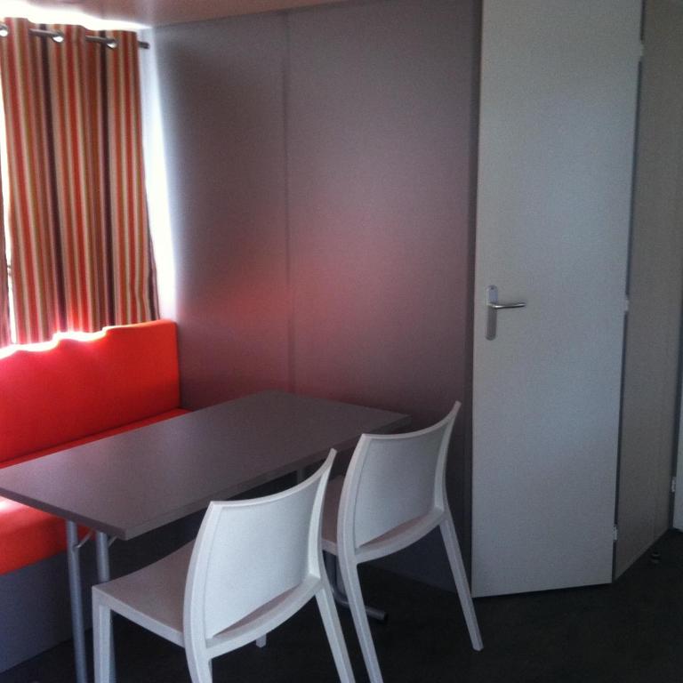 Camping Resort La Baume La Palmeraie - Mobile Home - 2
