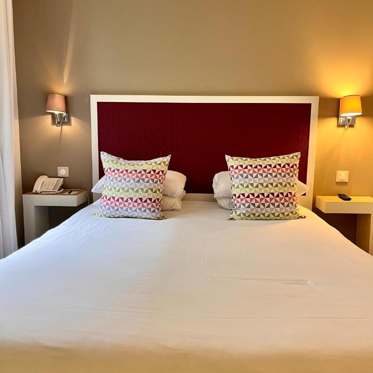 Kyriad Paris 18 - Porte de Clignancourt - Montmartre - Chambre Double - 1