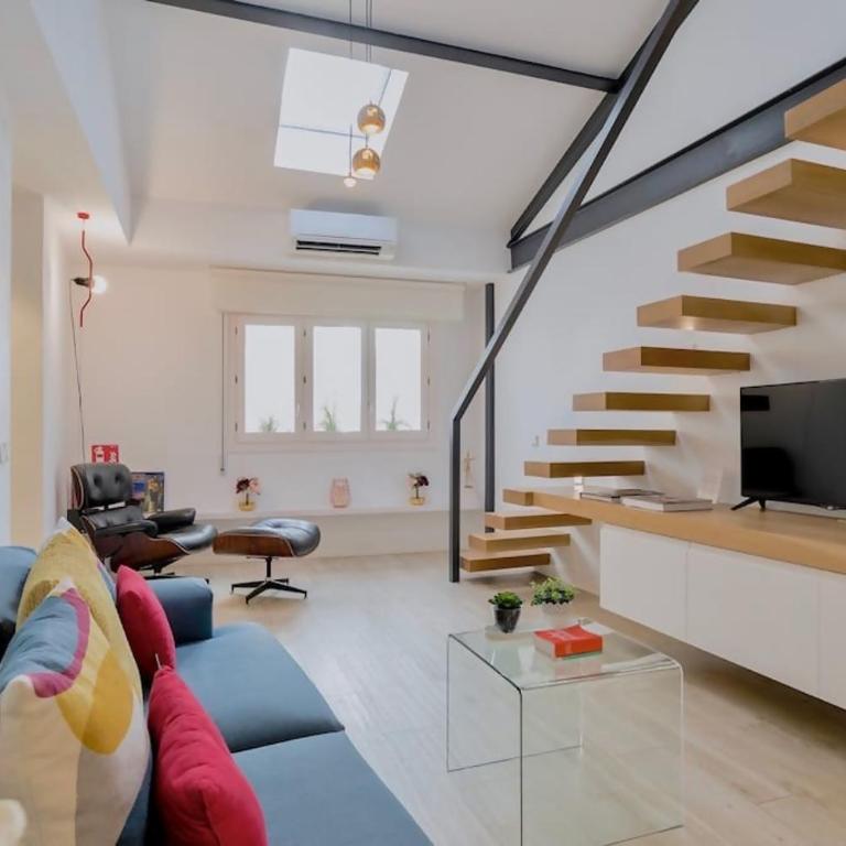 Location Location Location (F42) - Two-Bedroom Apartment - 61