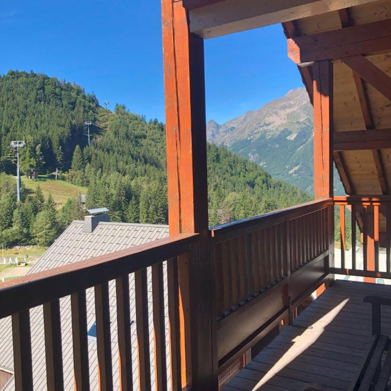Superbe appartement 8 personnes au pied des pistes - Appartement - 18