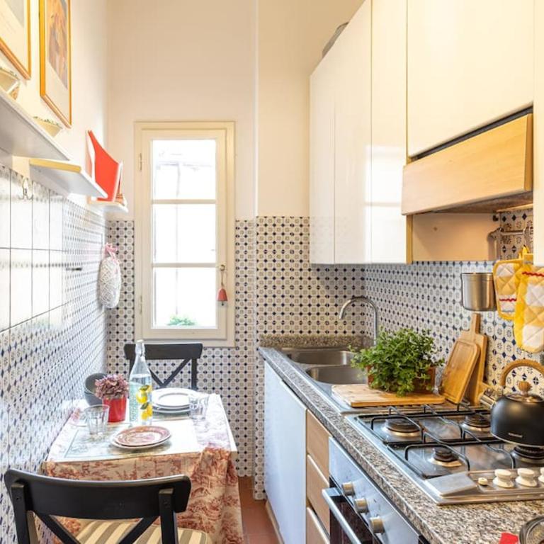 Classic Apt in the Center, near Guinigi's Tower - Appartamento con 2 Camere da Letto - 3