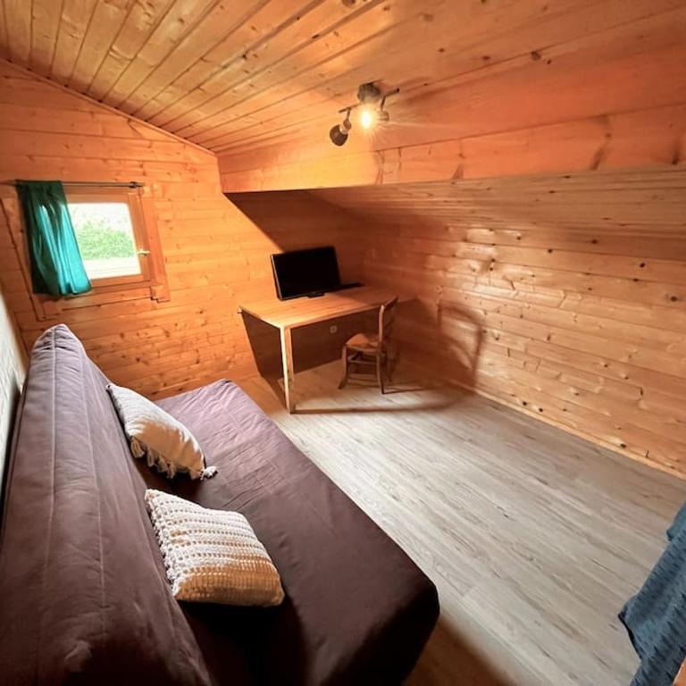 Maison en bois en 2ème ligne - Maison 3 Chambres - 27