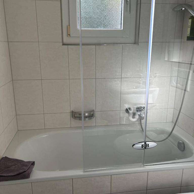 Hotel Adonis - Kleines Budget Zweibettzimmer - 8