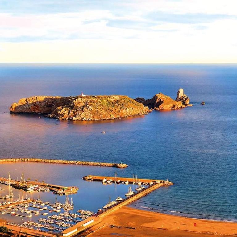 Apartament a 1a línia de mar, con WiFi - Two-Bedroom Apartment - 11