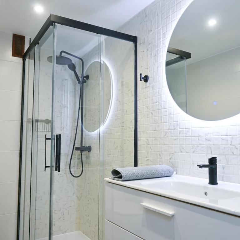 For You Rentals Acogedora vivienda TEMPORAL de 2 dormitorios en Chamberi ECA103 - Two-Bedroom Apartment - 4