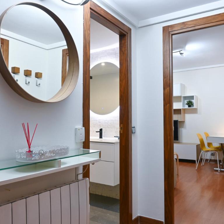 For You Rentals Acogedora vivienda TEMPORAL de 2 dormitorios en Chamberi ECA103 - Two-Bedroom Apartment - 13