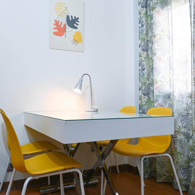 For You Rentals Acogedora vivienda TEMPORAL de 2 dormitorios en Chamberi ECA103 - Two-Bedroom Apartment - 20