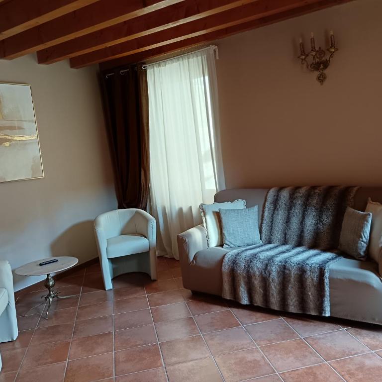Luxury Suite Sirmione - Junior Suite con Terrazza - Piano Terra - 2